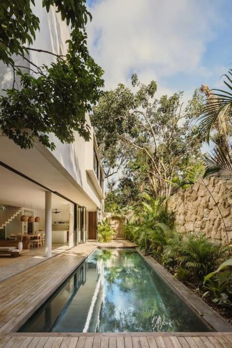Casa Areca, Awarded Architectural Villa Located In A Secured Gated Community, With Concierge Services Тулум Экстерьер фото