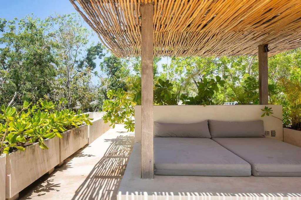 Casa Areca, Awarded Architectural Villa Located In A Secured Gated Community, With Concierge Services Тулум Экстерьер фото